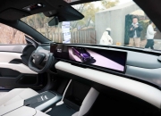 吉利联手百度造出的第一台车，极越01核心零部件配套供应商一览