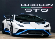 兰博基尼年度销量首次破万