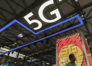 为更好地向电气化转型，佛瑞亚将裁员1万人