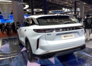 “中国心”混动系统+十佳底盘，星途瑶光C-DM预售价17.28万元起