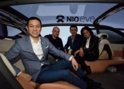 流量这把刀，架在李想和雷军的脖子上