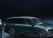 蔚来汽车李斌：解决电池寿命问题刻不容缓，否则八年后将付出代价