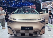 供不应求、积压上万订单？小鹏X9核心零部件配套供应商一览