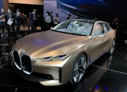 将于2025年量产 宝马新世代X概念车发布