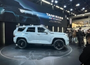 坦克700 Hi4-T首发限定版内饰官图曝光