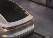 蔚来，做什么都是错的？