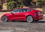 【国际快讯】特斯拉全球第600万辆车下线；福特CEO薪酬超2600万美元；UAW成员数下降3.3%