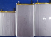 NREL研究人员开发新的激光图案化工艺来改变电池电极材料的微观结构 可以显著提升电动汽车的充电速率