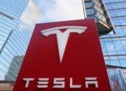 纯电寒冬真的来了！特斯拉全球裁员10%