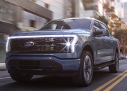 福特恢复向经销商交付F-150 Lightning