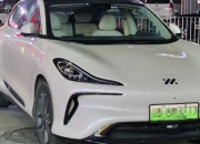 小鹏与智己“互撕”：G6卖1473辆，LS6卖2630辆，越便宜越难卖？