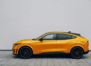 新增拉力外观套件 新款福特电马官图发布